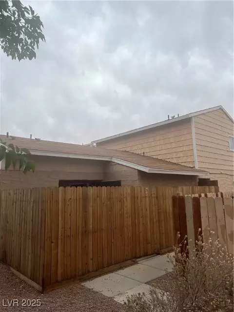 5117 Greene Ln #D, Las Vegas, NV 89119