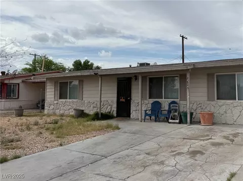 2624 E Brooks Ave, North Las Vegas, NV 89030