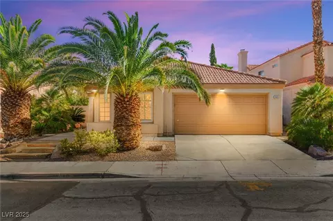 9833 Dardanelle Ct, Las Vegas, NV 89117