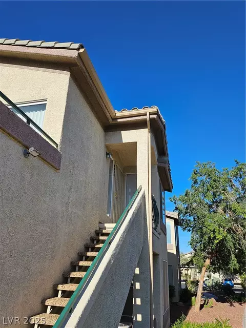 5710 E Tropicana Ave #2135, Las Vegas, NV 89122