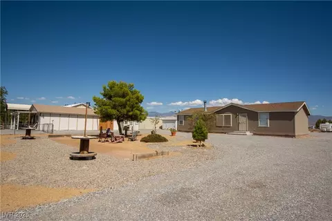 4719 Vicki Ann Rd, Pahrump, NV 89048