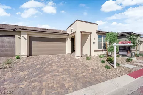 10151 Carmine Clay Dr, Las Vegas, NV 89143