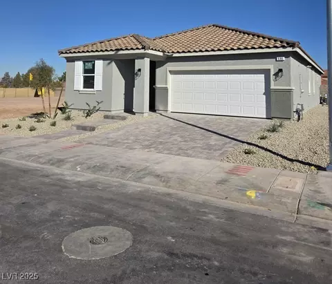 686 Lunar Lake Way, Henderson, NV 89002