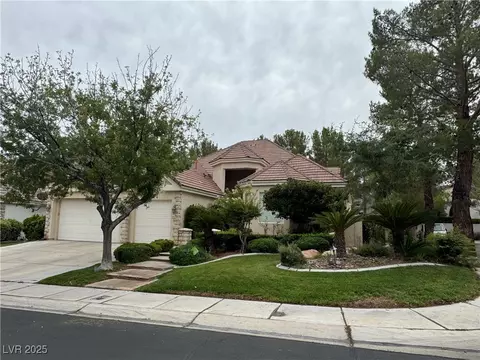 9625 Gavin Stone Ave, Las Vegas, NV 89145