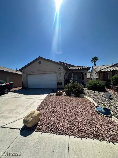 379 Golden Shore Dr, Las Vegas, NV 89123