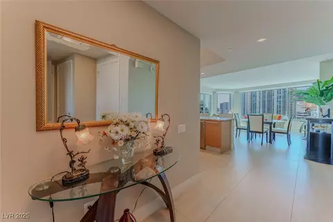 222 Karen Ave #1502, Las Vegas, NV 89109