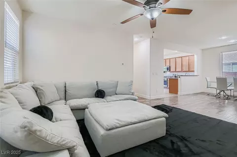 229 Moonshot St, Henderson, NV 89074 photo 7