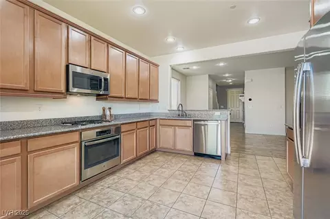 229 Moonshot St, Henderson, NV 89074 photo 12