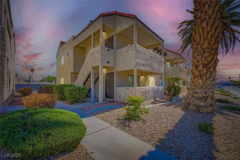 5060 Newport Cove Dr #C, Las Vegas, NV 89119