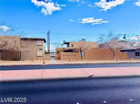 1116 N Jones Blvd, Las Vegas, NV 89108