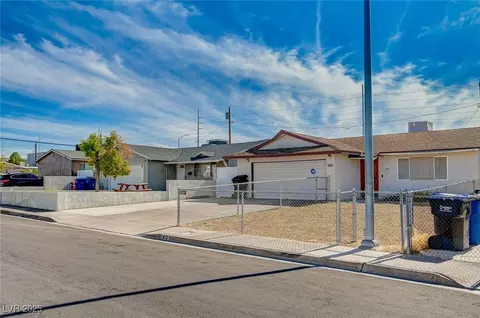 1409 Palm St, Henderson, NV 89011