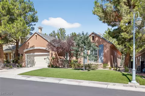 9740 Royal Lamb Dr, Las Vegas, NV 89145