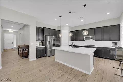 10943 Tracy Stevens Ave, Las Vegas, NV 89166