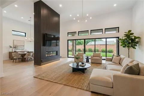 8835 S Monte Cristo Way, Las Vegas, NV 89113