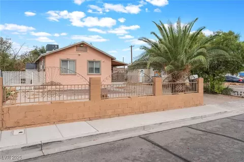 2214 Daley St, North Las Vegas, NV 89030