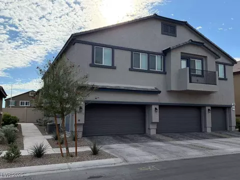 7880 Aurora Sky St #3, North Las Vegas, NV 89084