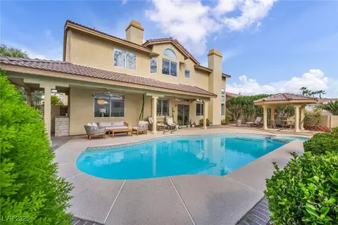 2012 White Falls St, Las Vegas, NV 89128