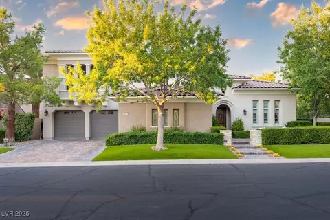 3844 Glasgow Green Dr, Las Vegas, NV 89141