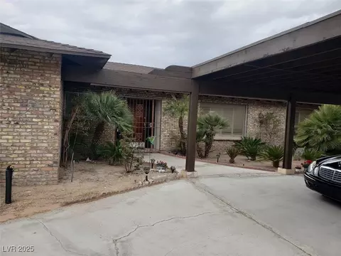 7655 S Valley View Blvd, Las Vegas, NV 89139