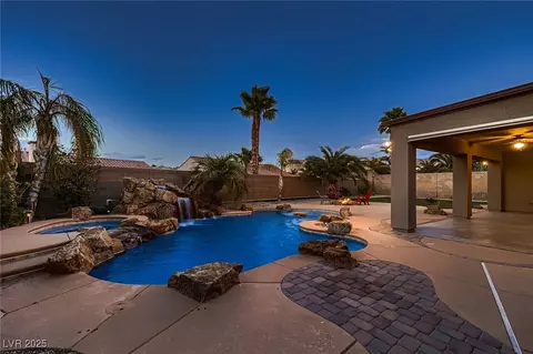 2764 Kilwinning Dr, Henderson, NV 89044