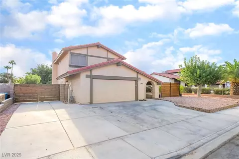 7374 Valhalla Ln, Las Vegas, NV 89123