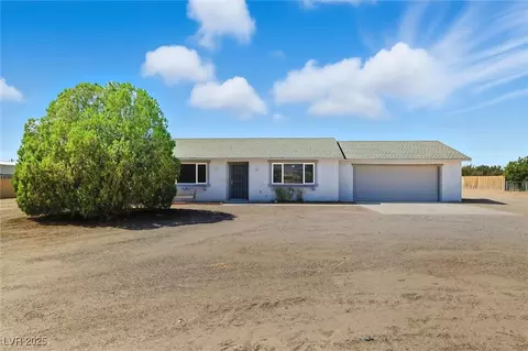 2710 S Rainbow Ave, Pahrump, NV 89048