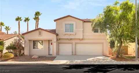 2535 Wellworth Ave, Henderson, NV 89074