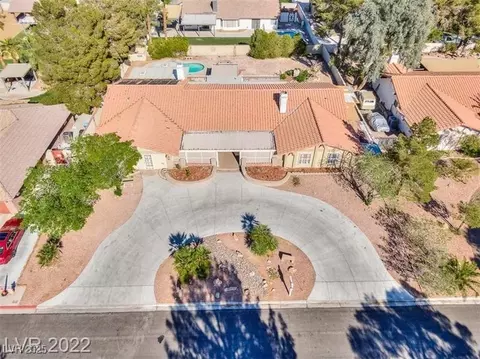 2249 Darwin Cir, Henderson, NV 89014