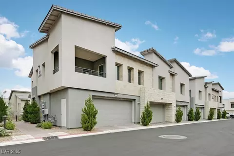 600 N Carriage Hill Dr #2085, Las Vegas, NV 89138