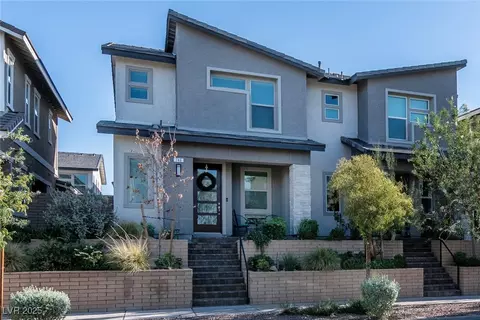 746 N Water St, Henderson, NV 89015