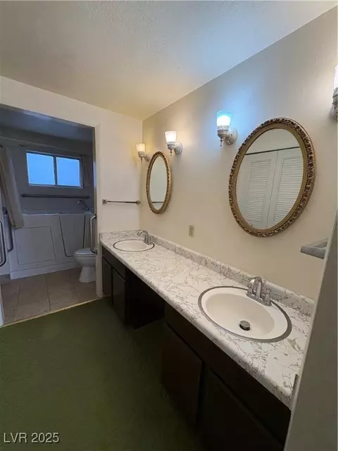 Bath - 1100 15th St, Ely, NV 89301 photo 4 of 5