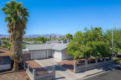 4481 Ridgeville St, Las Vegas, NV 89103