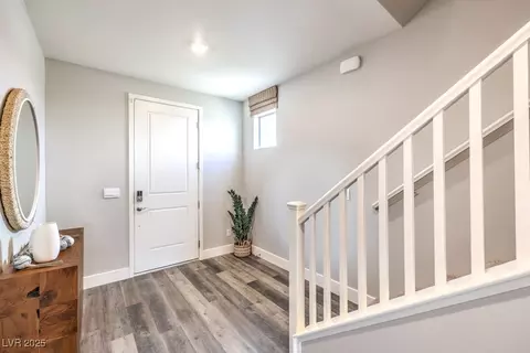 7576 Gage Falls Ln #20, North Las Vegas, NV 89084