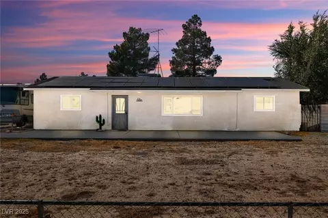 3820 Point Dr, Pahrump, NV 89060