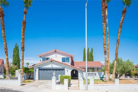 8756 Potenza Ln, Las Vegas, NV 89117