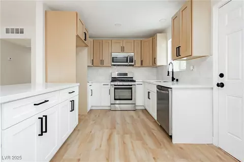 5128 Wilbur St, Las Vegas, NV 89119