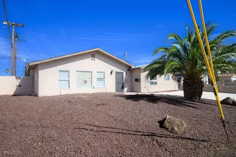 2205 Las Verdes St, Las Vegas, NV 89102