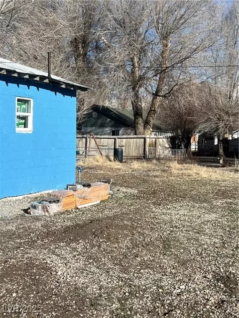 450 Ogden Ave, Ely, NV 89301 photo 2
