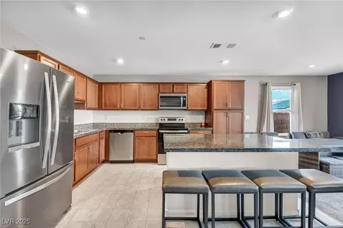 840 Turtleback Falls Ave, Indian Springs, NV 89018