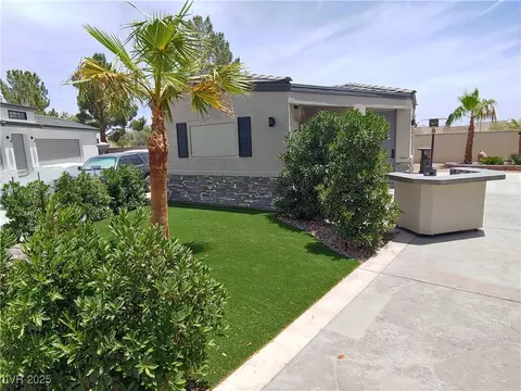 8175 Arville St #173, Las Vegas, NV 89139