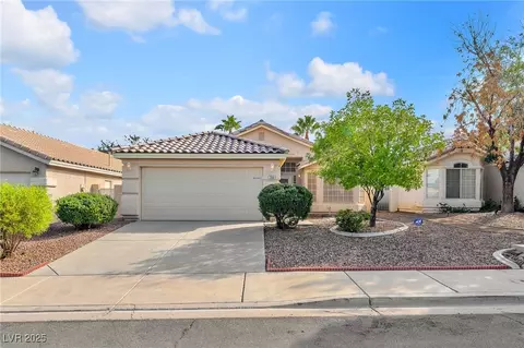 208 Sandpiper Village Way, Henderson, NV 89012
