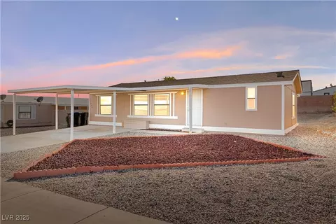 3249 Del Monte St, Laughlin, NV 89029 photo 2