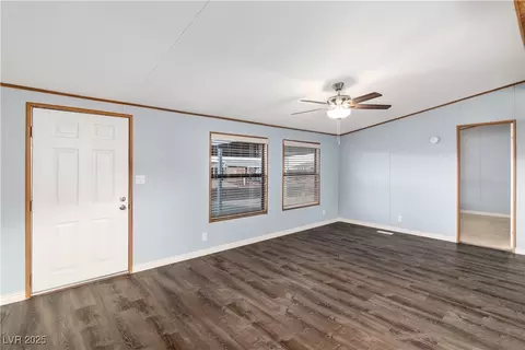 3249 Del Monte St, Laughlin, NV 89029 photo 4