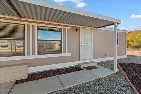 3249 Del Monte St, Laughlin, NV 89029 photo 3