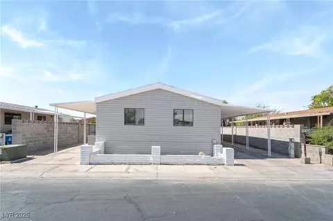 3441 Cape Cod Dr, Las Vegas, NV 89122