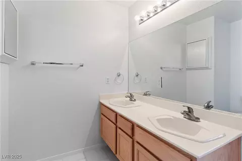 Bath - 2157 Camel Mesa Dr, Laughlin, NV 89029 photo 11 of 11