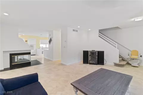 Living - 2157 Camel Mesa Dr, Laughlin, NV 89029 photo 6 of 10