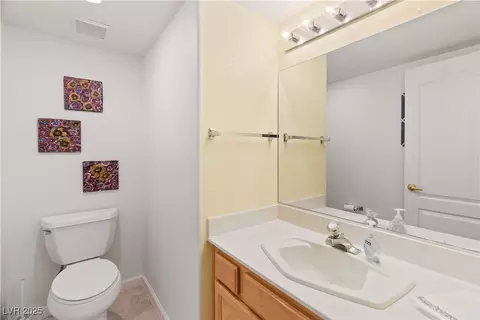 Bath - 2157 Camel Mesa Dr, Laughlin, NV 89029 photo 1 of 11