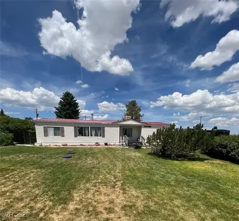 237 Grant Ave, Ely, NV 89301 photo 2