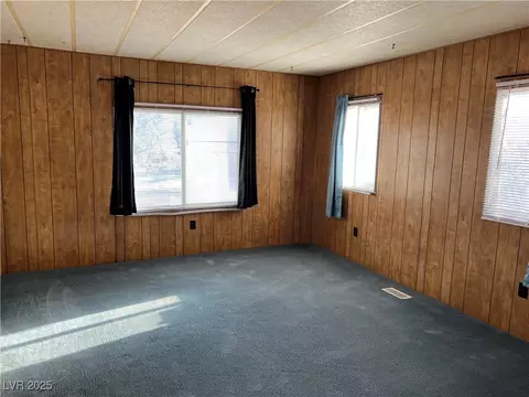 237 Grant Ave, Ely, NV 89301 photo 4